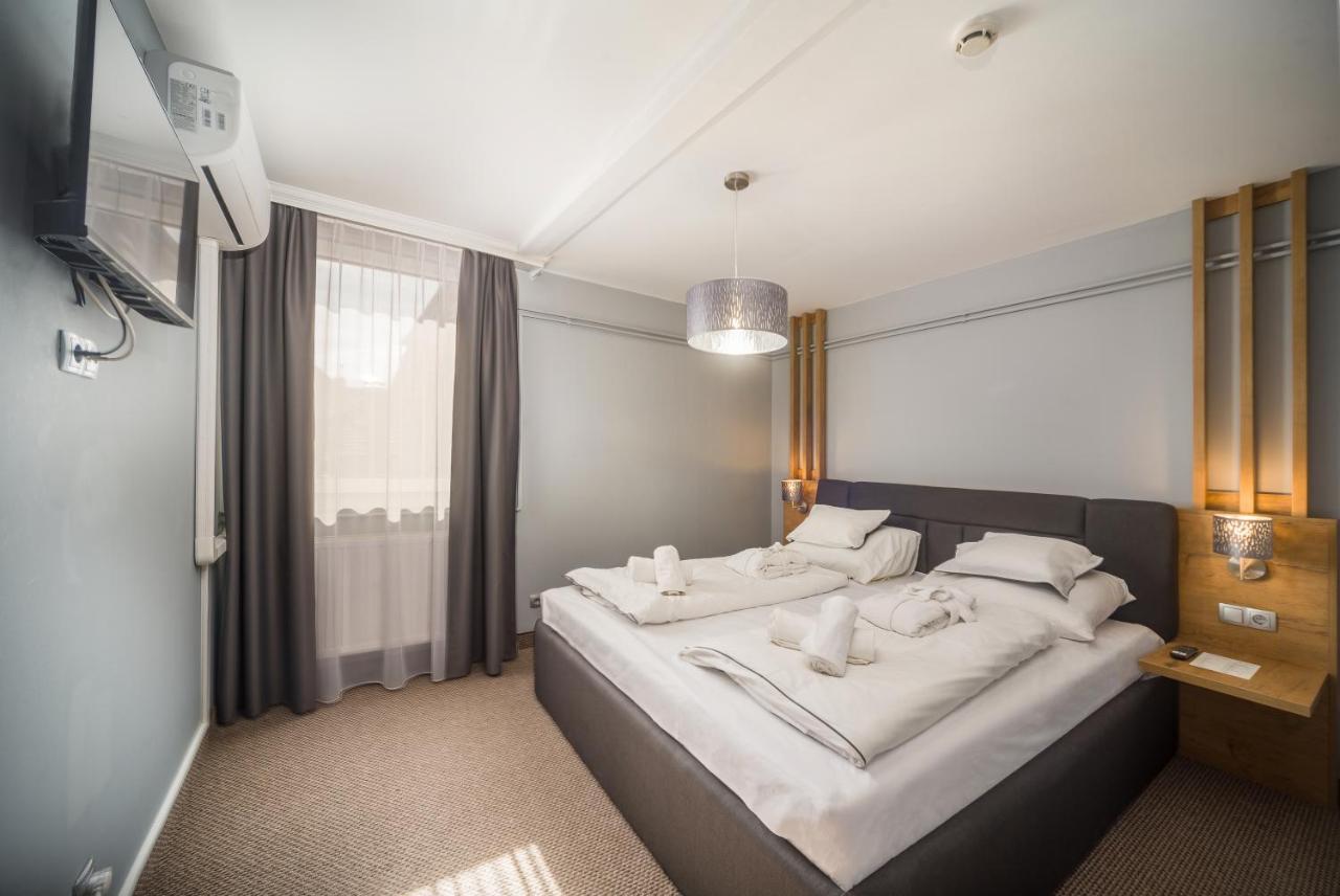 Park Hotel Ambrozia Hajdúszoboszló Eksteriør billede